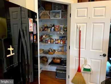 300 Dixon St unit 301, Easton, MD 21601 - photo 6