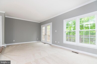 14647 Cambridge Cir, Laurel, MD 20707 - photo 4