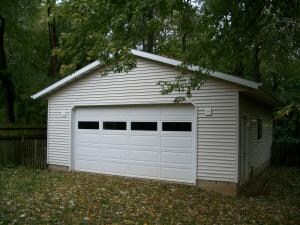 EXTRA GARAGE