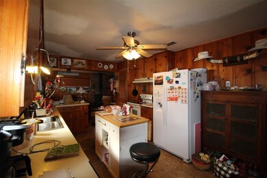30501 Washington St, Waller, TX 77484 - photo 6