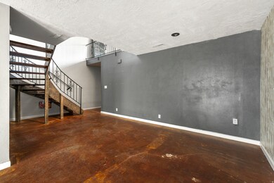 376 E 300 S unit 2, Saint George, UT 84770 - photo 3