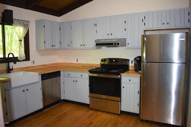 348 Valley Rd, Canadensis, PA 18325 - photo 3