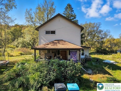 132 Boyarsky Rd, Olyphant, PA 18447 - photo 3