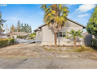 31509 NW Pacific St, North Plains, OR 97133 - photo 3