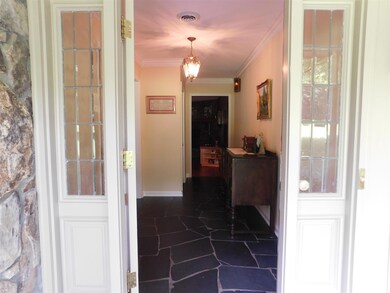 1001 Timbercrest Ln, Manchester, TN 37355 - photo 3