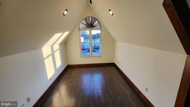 217 E Market St unit 5, Orwigsburg, PA 17961 - photo 3