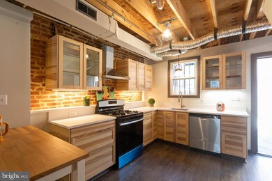 1604 Latrobe St, Baltimore, MD 21202 - photo 5