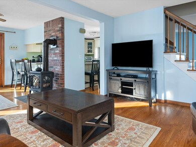 186 Center Ave, Middletown, RI 02842 - photo 4