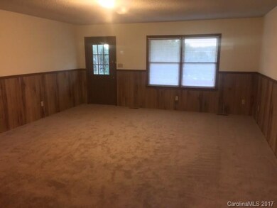 618 Pebblestone Ct, Statesville, NC 28625 - photo 3