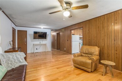 5862 Little Beane Store Rd, Seagrove, NC 27341 - photo 7