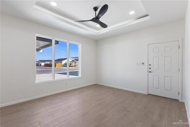 2112 E San Andrea St unit 4, Edinburg, TX 78542 - photo 2