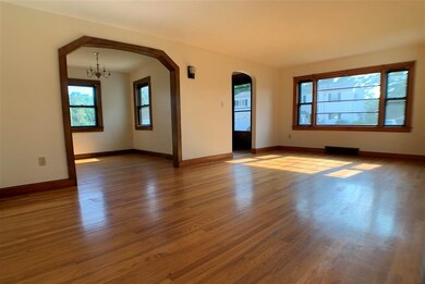 6 10th St, Nashua, NH 03060 - photo 3