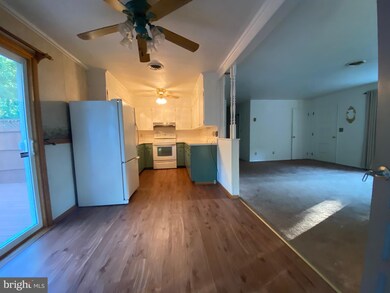 870 Forest Rd, Chambersburg, PA 17202 - photo 5