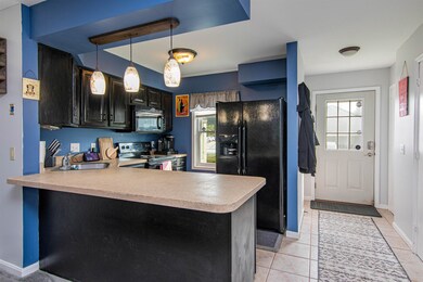 35 Brickyard Rd unit 17, Essex Junction, VT 05452 - photo 4