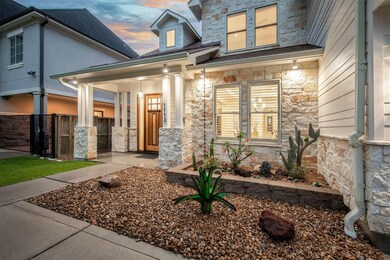 1113 Kinley Ln, Houston, TX 77018 - photo 2