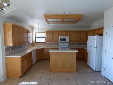 1406 High Chapparal Dr, Copperas Cove, TX 76522 - photo 6