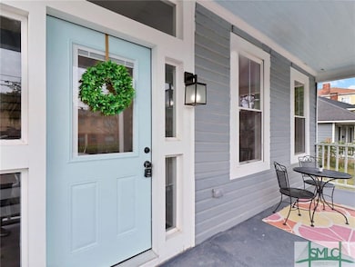 209 W 43rd St, Savannah, GA 31401 - photo 2