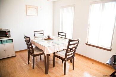 1912 Cambridge Manor Dr, Schenectady, NY 12302 - photo 6