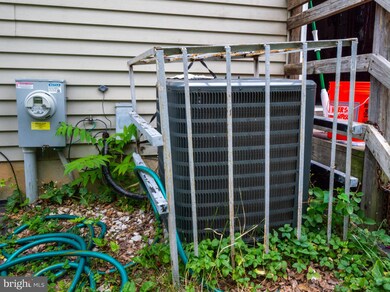 1333 N Woodyear St, Baltimore, MD 21217 - photo 7