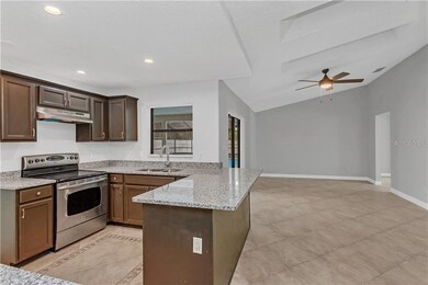 8155 Wellsmere Cir, Orlando, FL 32835 - photo 6