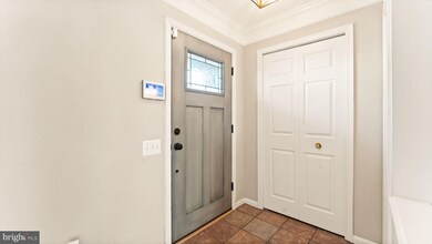2723 Mcguffeys Ct, Woodbridge, VA 22191 - photo 7