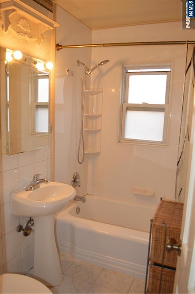 721 Broad Ave unit 5A, Ridgefield, NJ 07657 - photo 5