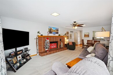 107 N 9th St, Montezuma, IA 50171 - photo 5