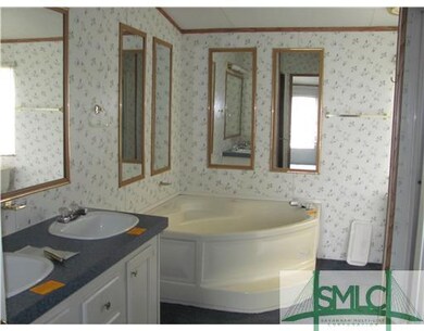 Master Bath/Spa.