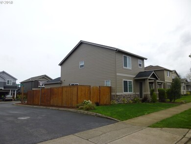 15826 SE Kingbird Dr, Clackamas, OR 97015 - photo 3