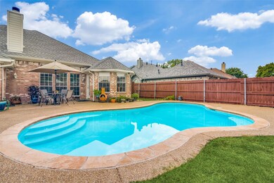 6710 Livingstone St, Rowlett, TX 75089 - photo 3