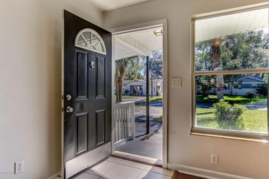 6505 Solandra Dr S, Jacksonville, FL 32210 - photo 4