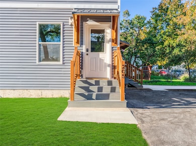 205 12th St W, Kalispell, MT 59901 - photo 2