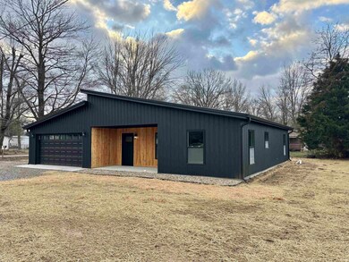 114 SW 6th St, Linton, IN 47441 - photo 2