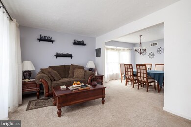 9048 Naygall Rd, Parkville, MD 21234 - photo 3