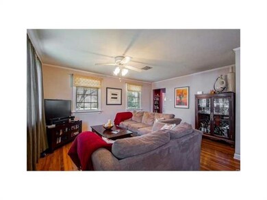 Photo. Living room