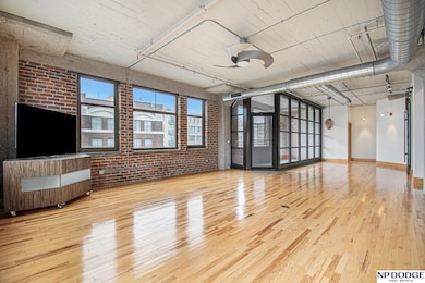 902 Dodge St unit 501, Omaha, NE 68102 - photo 5