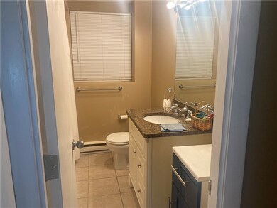 34 Capuano Ave unit B, Cranston, RI 02920 - photo 4