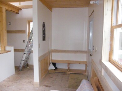 Entryway with Seat