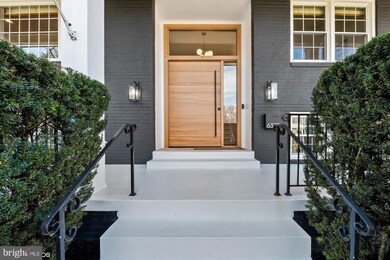 6327 Kellogg Dr, McLean, VA 22101 - photo 2