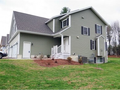 267 Fox Run unit 267, Colchester, VT 05446 - photo 5