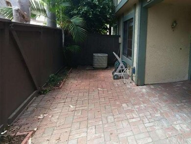 Very Spacious Front Patio