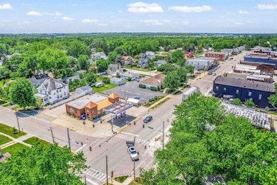 111 S Sycamore St, Genoa, IL 60135 - photo 5