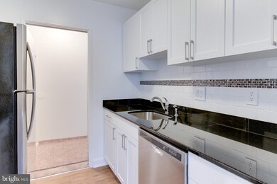 7593 Gales Ct, Manassas, VA 20109 - photo 7