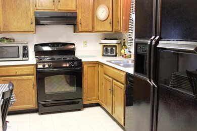 127 W 3rd Kitchen Good