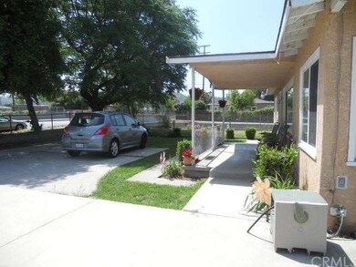 Front house with porch 2