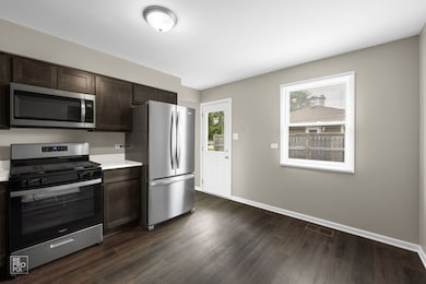 2200 Kirchoff Rd, Rolling Meadows, IL 60008 - photo 7