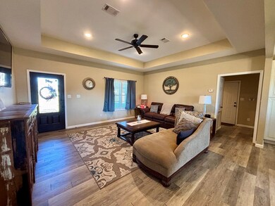 1059 Rolling Oaks Dr, McComb, MS 39648 - photo 2