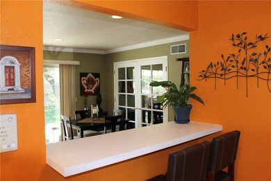 20776 Clark St, Woodland Hills, CA 91367 - photo 5