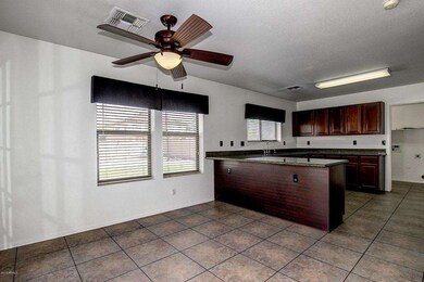 Open Kitchen