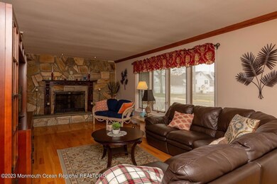 214LaurelCt-35